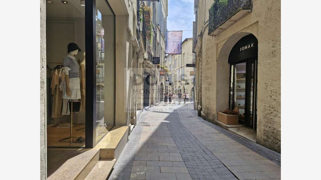 Cède boutique prêt-à-porter à Montpellier Écusson