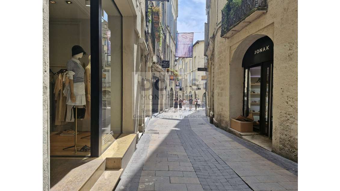 Cède boutique prêt-à-porter à Montpellier Écusson