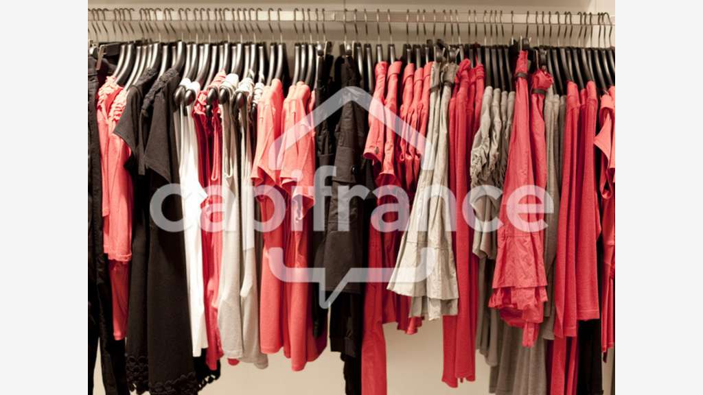 AV FDC prêt à porter feminin hypercentre Quimper