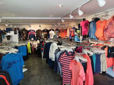 Vente Habillement - Textile à Saint-Chaffrey