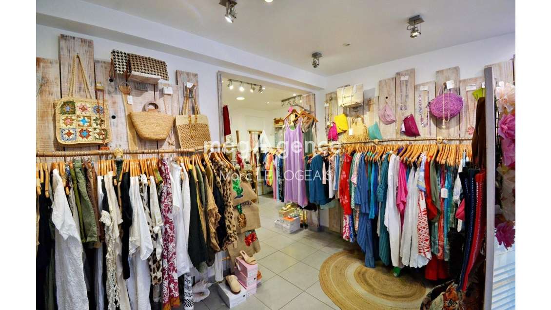 Cède boutique de prêt à porter à Saint François