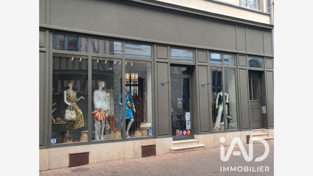 Vente FDC prêt à porter chaussures à Troyes centre