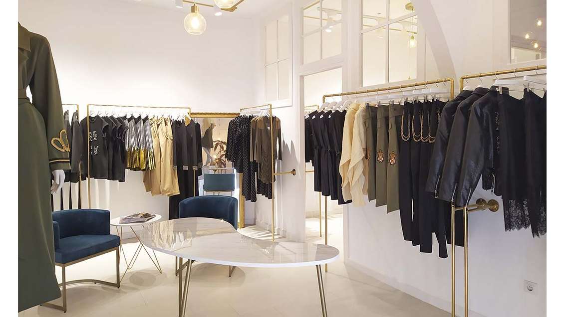 Vente FDC prêt à porter femme à Lannion centre