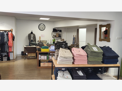 Vente boutique de prêt à porter homme 47