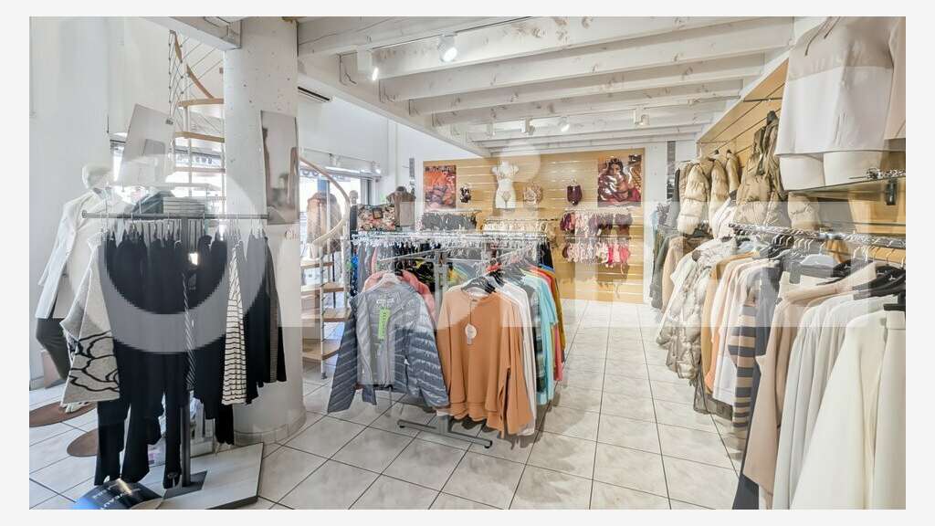 Vente boutique prêt à porter femme à Valras-Plage