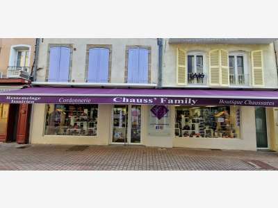 Magasin de chaussures à vendre à Issoire centre 63