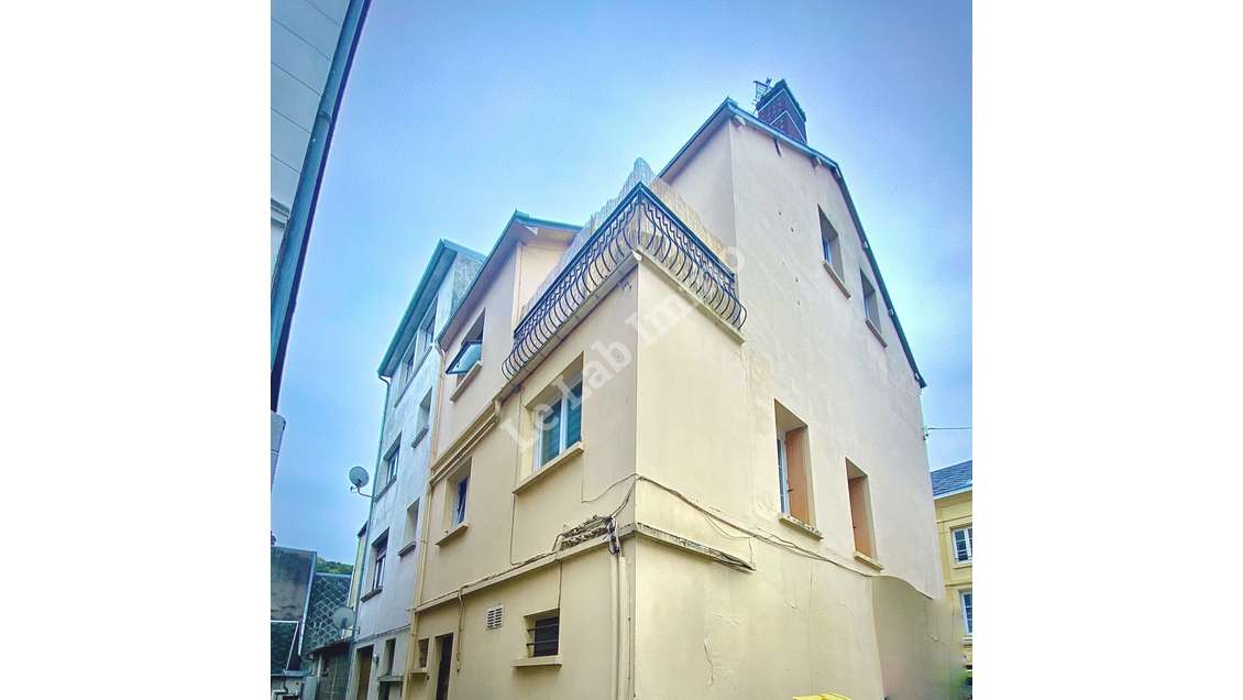 Vend immeuble de rapport 180m² à Montivilliers