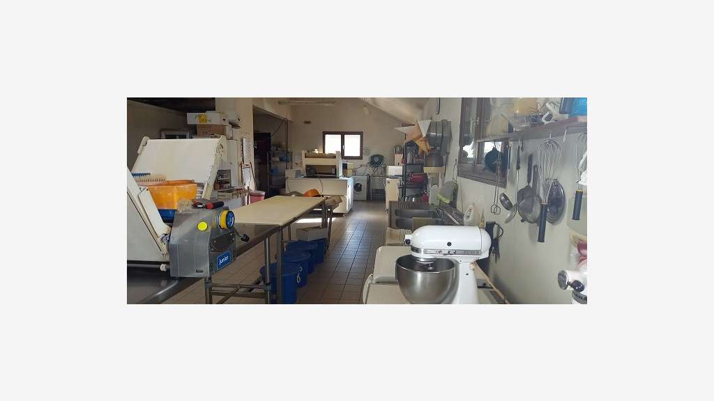AV murs et fonds boulangerie fort potentiel Nièvre