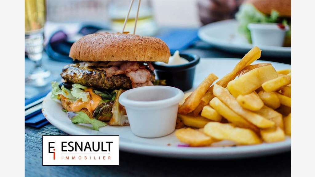 Vend murs et FDC restaurant 250m² terrasse Hérault
