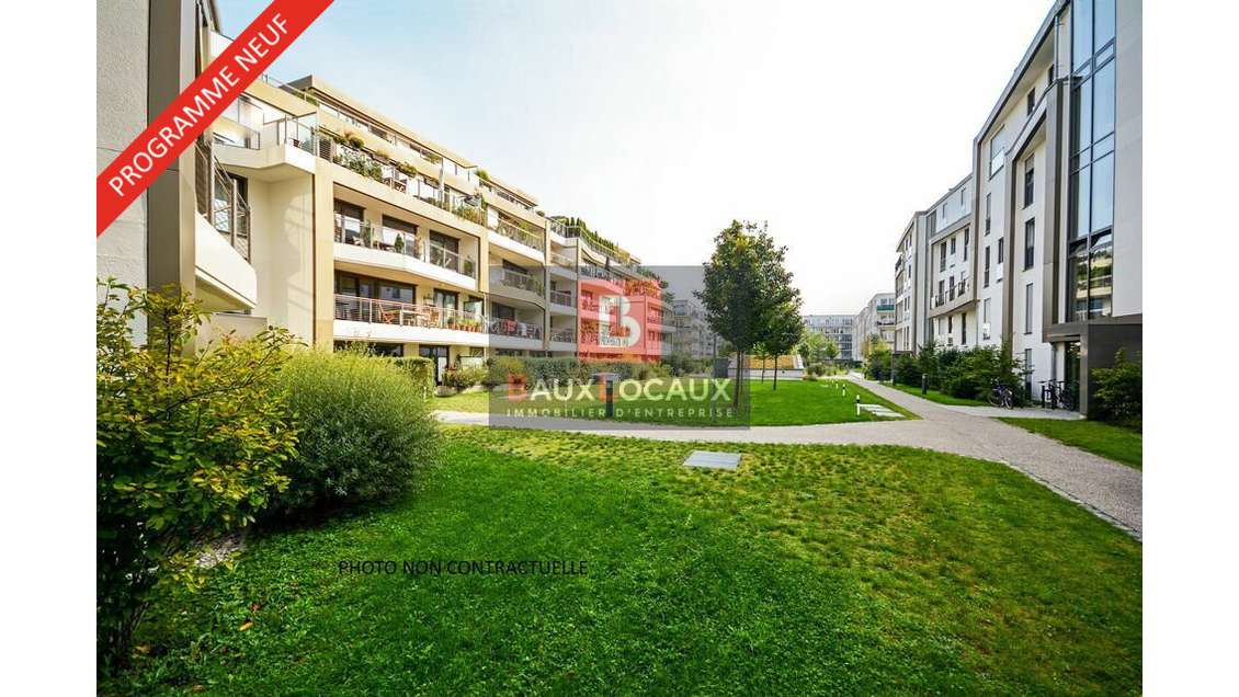 Local commercial de 178m² à vendre à Orange