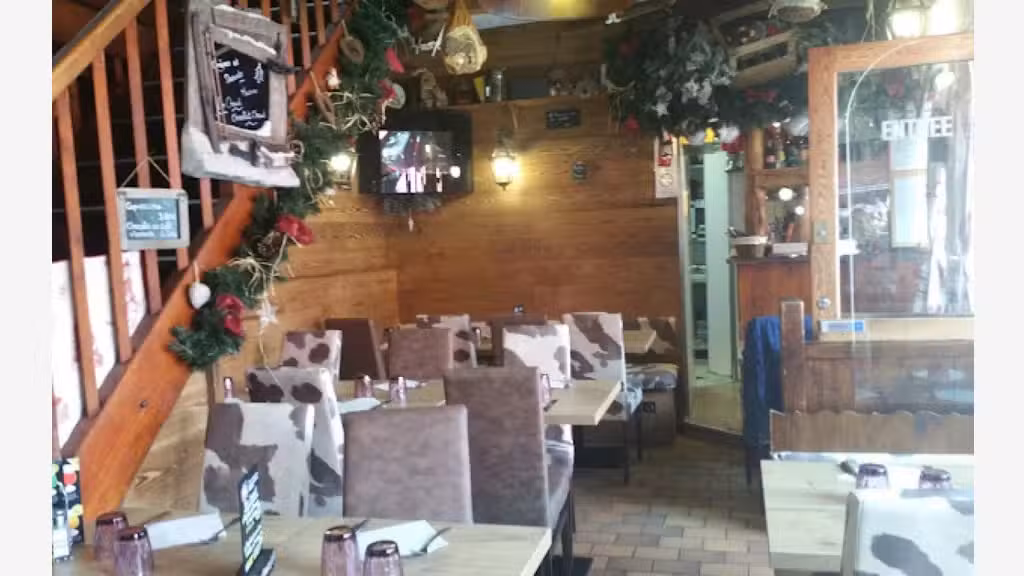 AV bar restaurant emp N°1 station paradiski Savoie