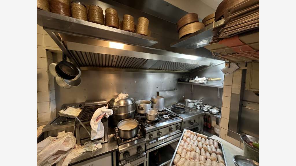 Vente restaurant 60 cvs quartier Concorde Paris 1