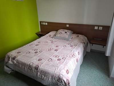 Vente murs commerciaux hôtel restaurant Vellefaux