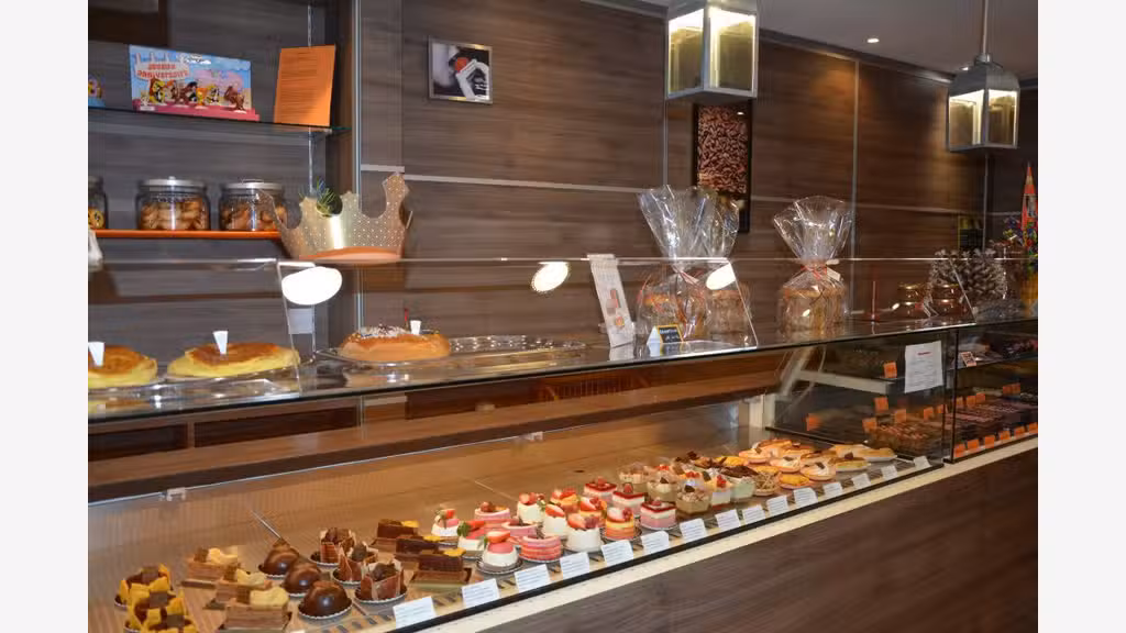 pâtisserie-chocolaterie  pte ville des Landes