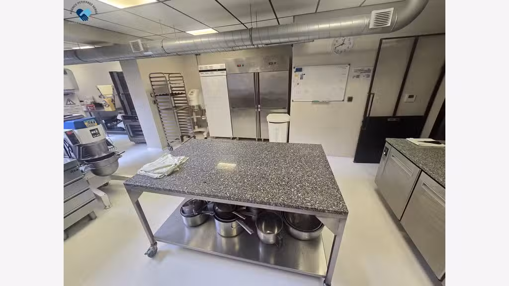 AV pâtisserie glace Saint-ferreol à 30 km Toulouse