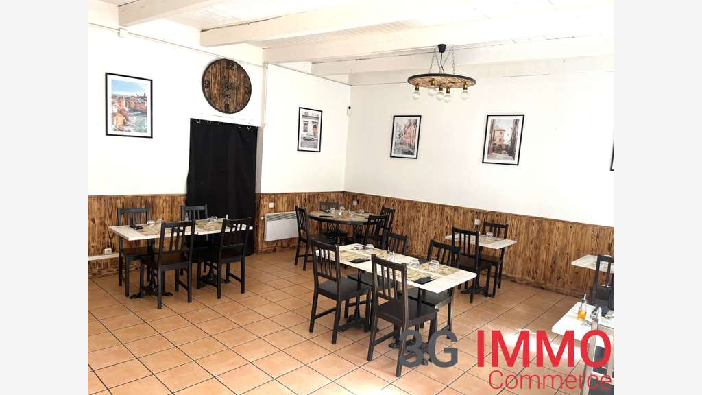 Vente pizzeria en très bon état à Lespignan