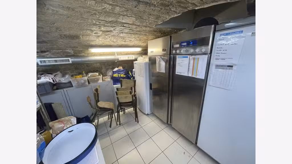 Vente restaurant 22 cvts + terrasse à Paris 75003