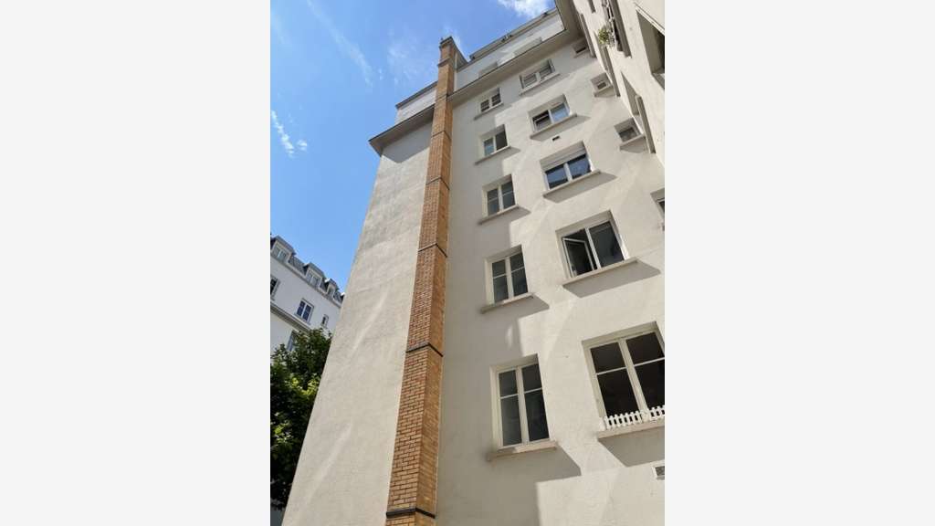 AV restaurant 60 cvts Terrasse 16 cvts à Paris 11