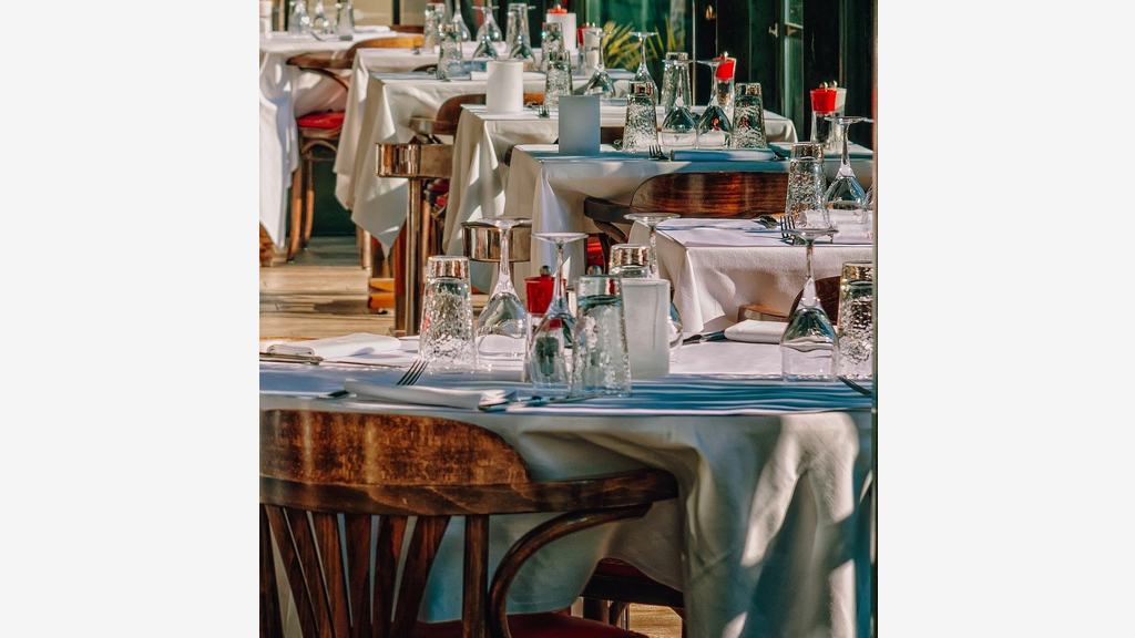 Vente restaurant 95 pl + terrasse au calme à Paris
