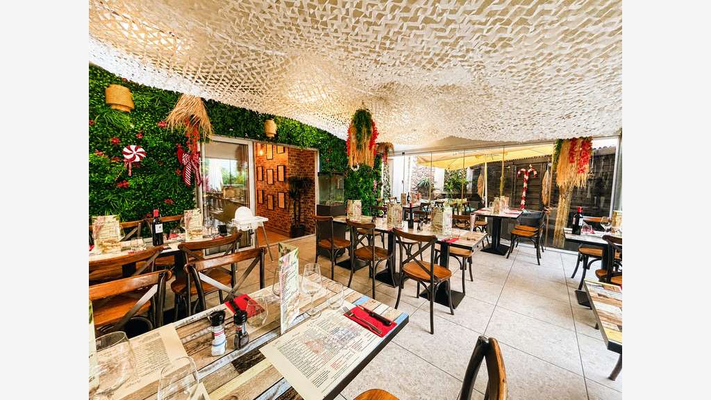 Vente restaurant traditionnel réputé à Agde