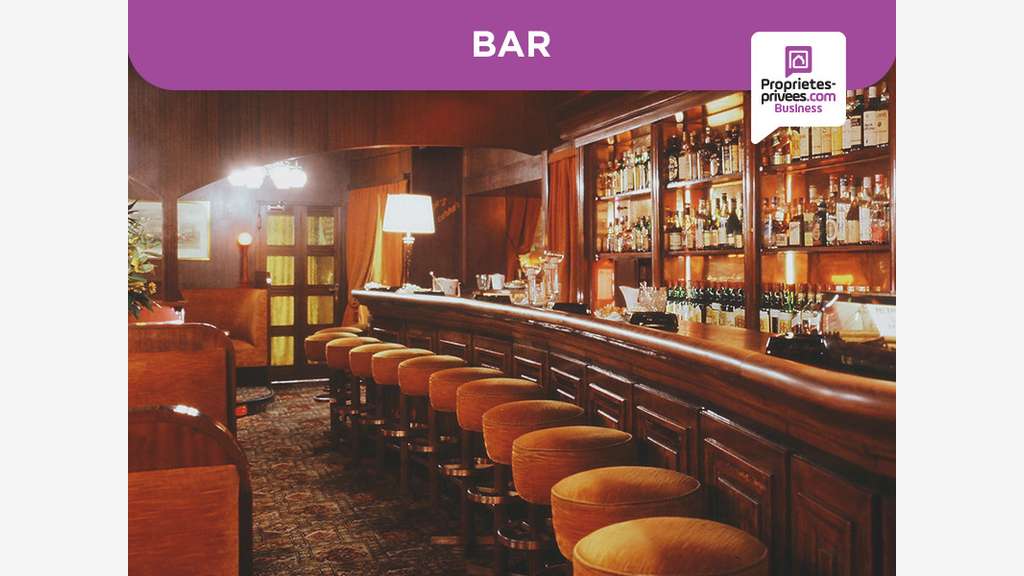 Cède restaurant terrasse 100 pl à Aix les Milles