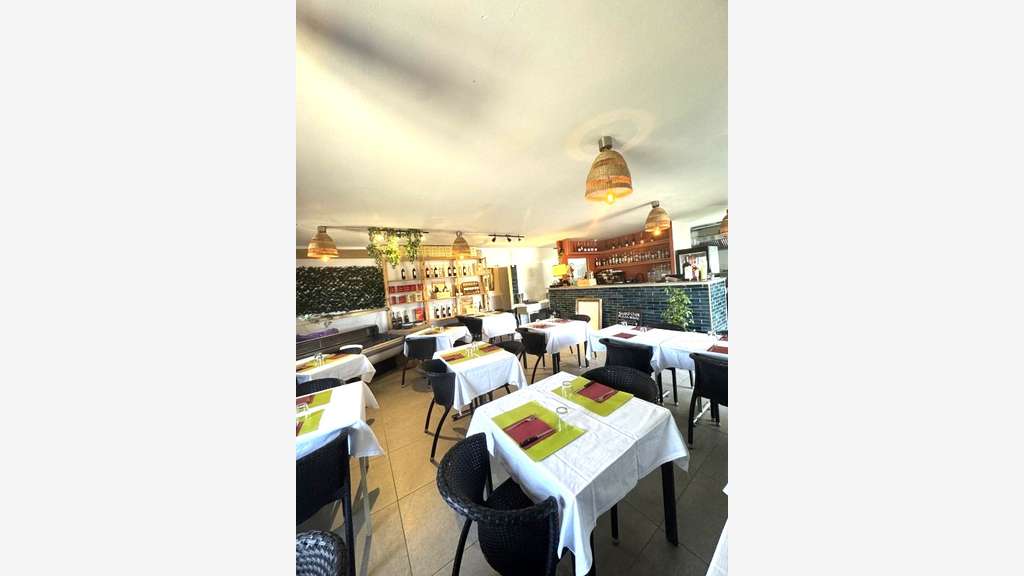 Cède restaurant pizzeria prox zc à Aix-en-Provence