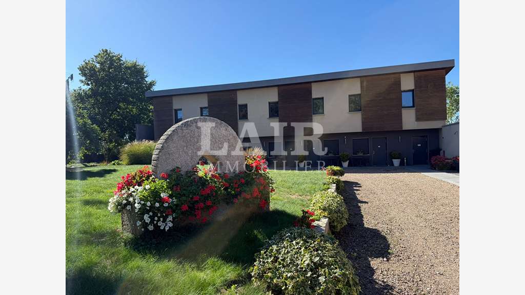 61 - À vendre aux portes d'Alençon sur l'axe P