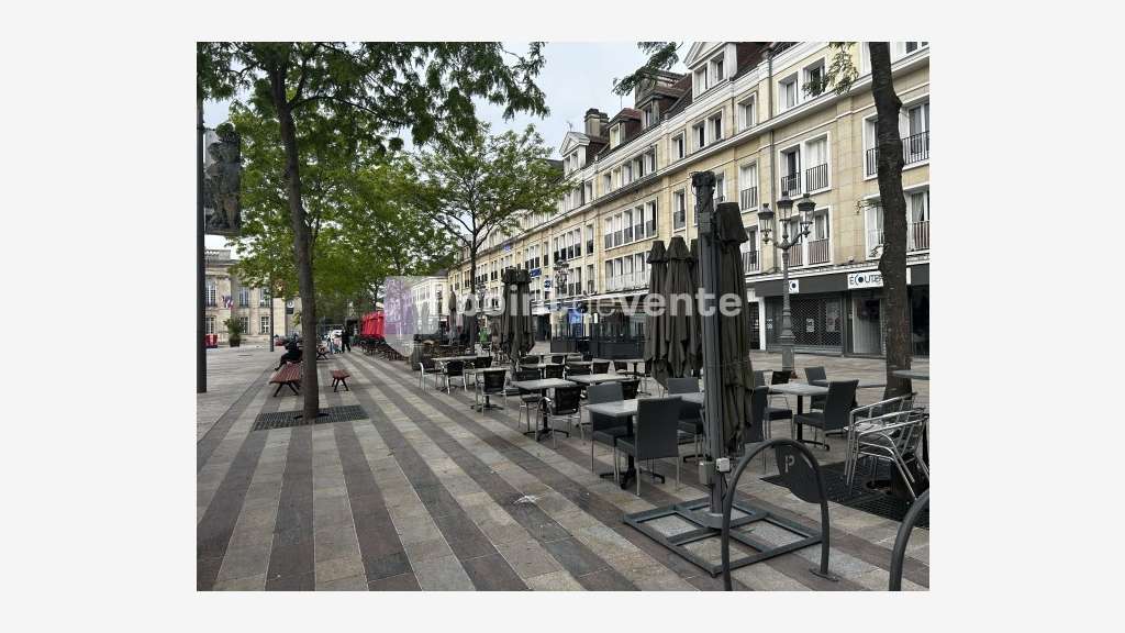 Vente commerce de 130m² au centre de Beauvais
