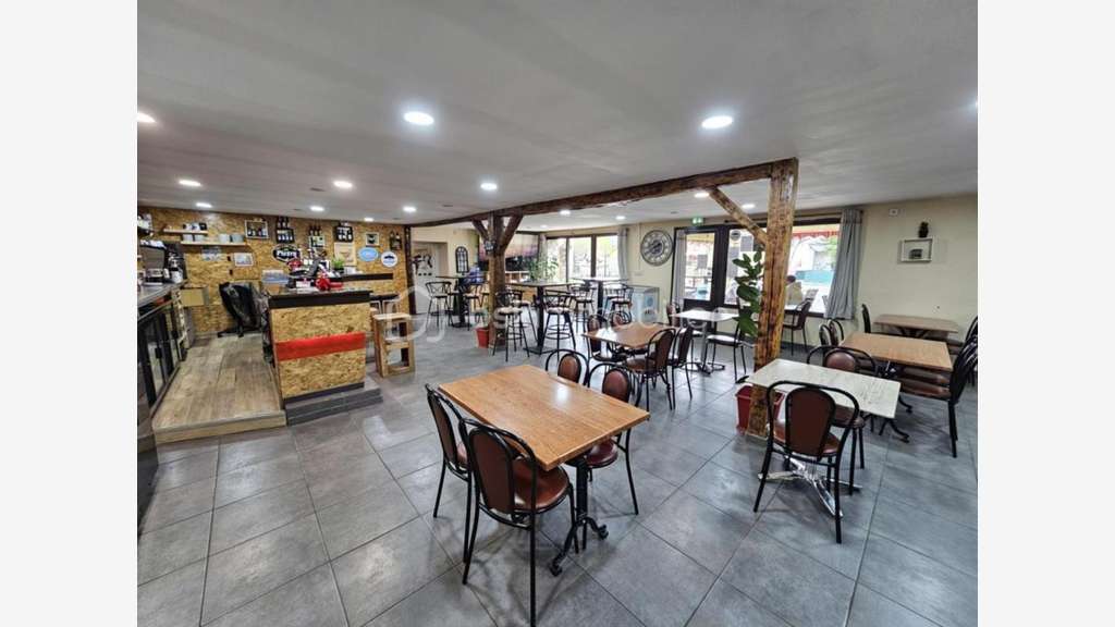 Vente FDC restaurant bel empl au village d'Allos