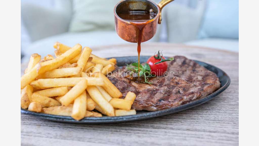 Vente FDC restaurant bel empl au village d'Allos