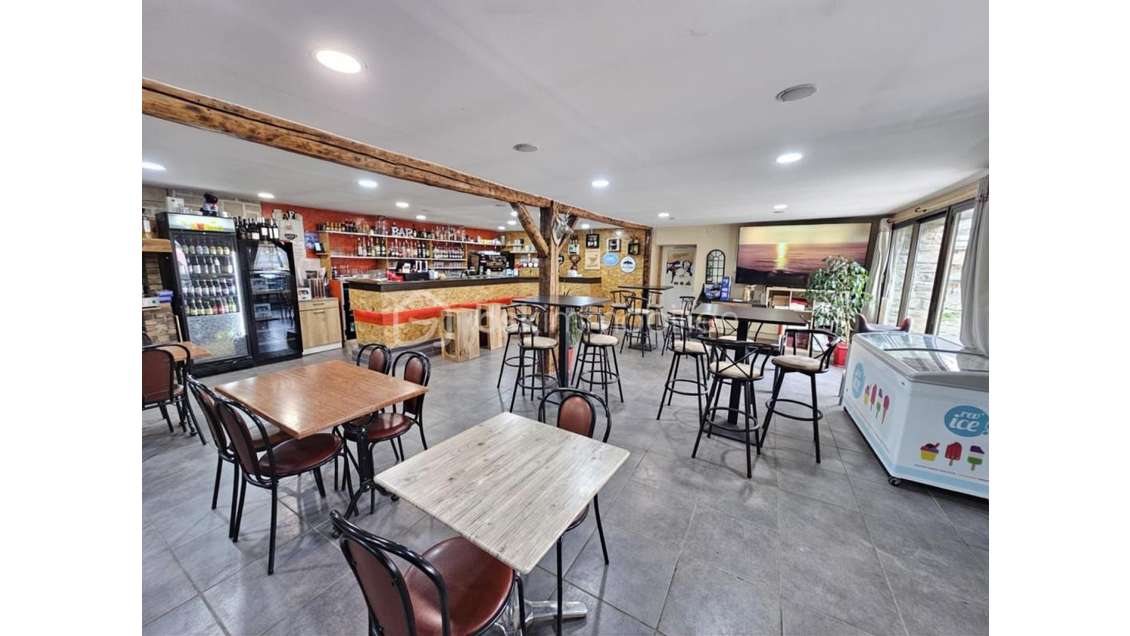 Vente FDC restaurant bel empl au village d'Allos