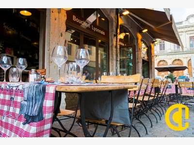 A vendre restaurant d'angle à Lyon 69002