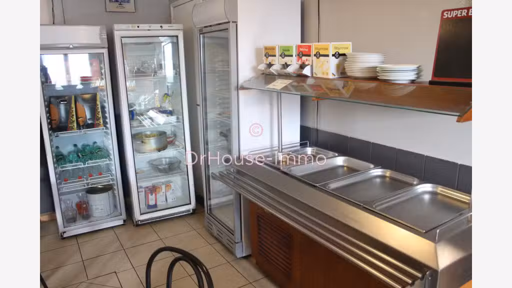A vendre resto + bar + appartement à Angoulême
