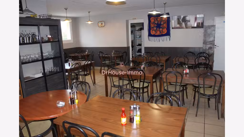 A vendre resto + bar + appartement à Angoulême