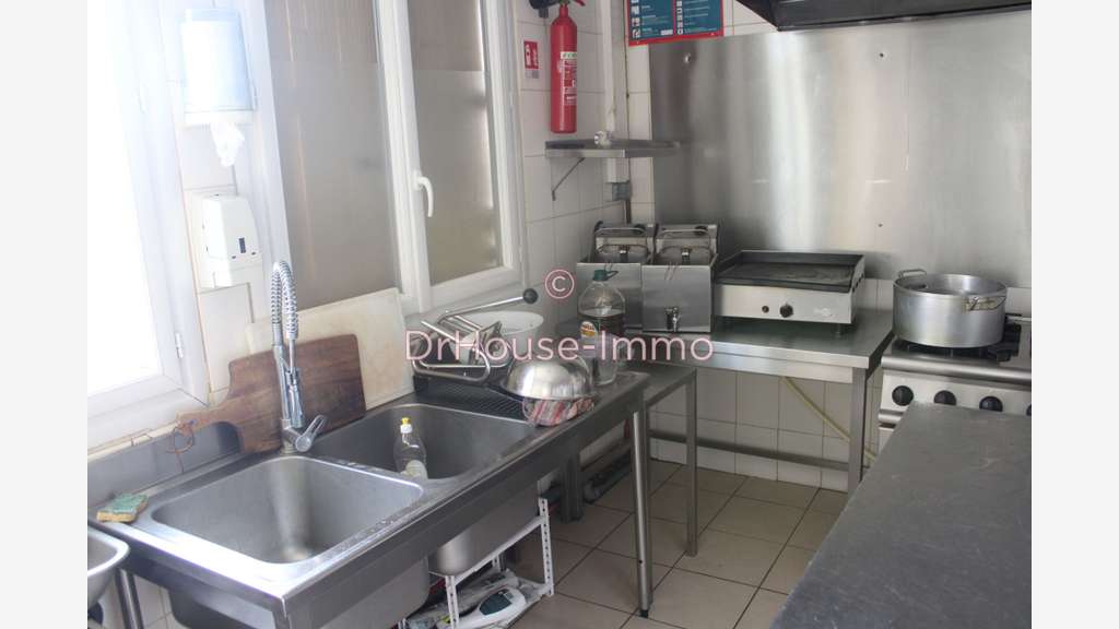 A vendre resto + bar + appartement à Angoulême