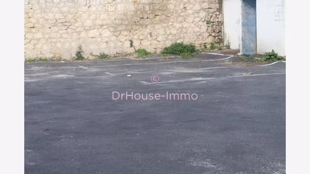 A vendre resto + bar + appartement à Angoulême