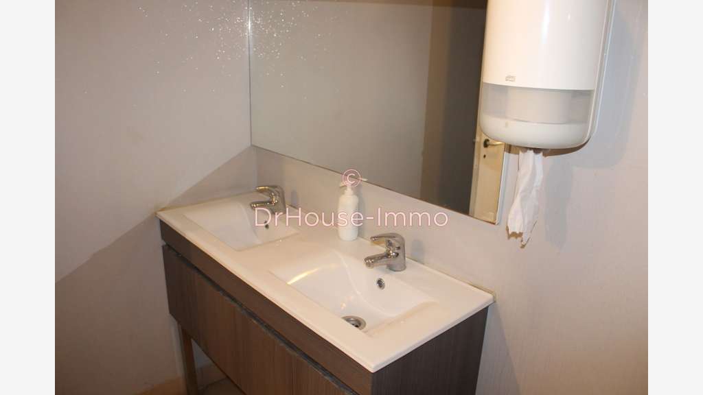 A vendre resto + bar + appartement à Angoulême