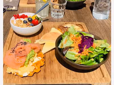 AV RESTAURANT sur place et emporter ANNECY centre