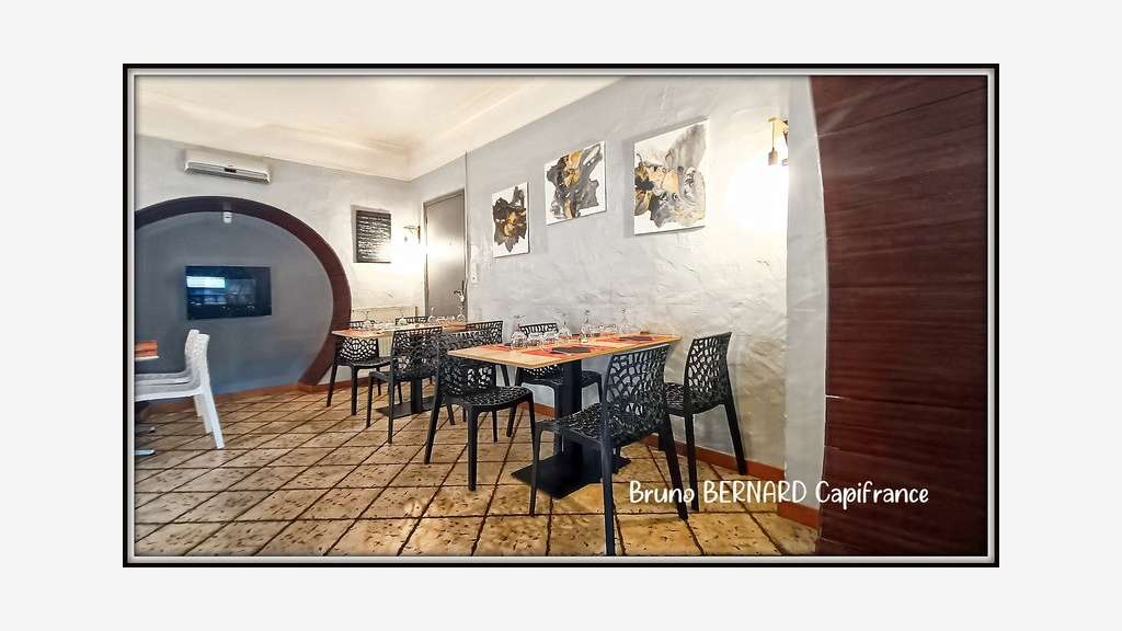 Bar-restaurant à vendre route passante à Aureilhan