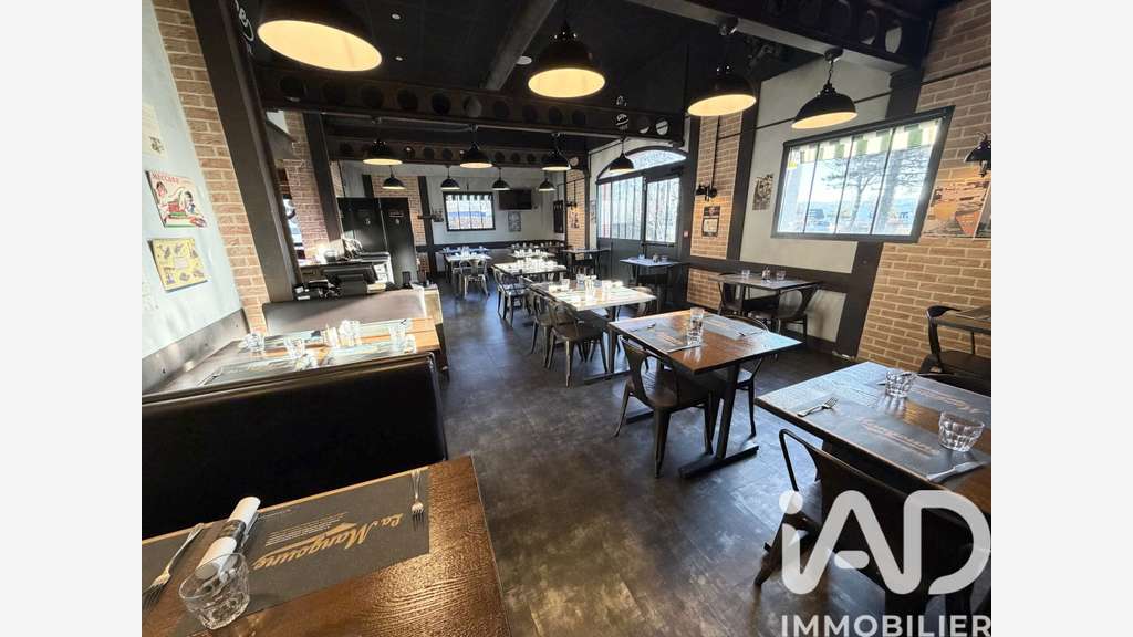 Vente restaurant en zone commerciale à Aurillac