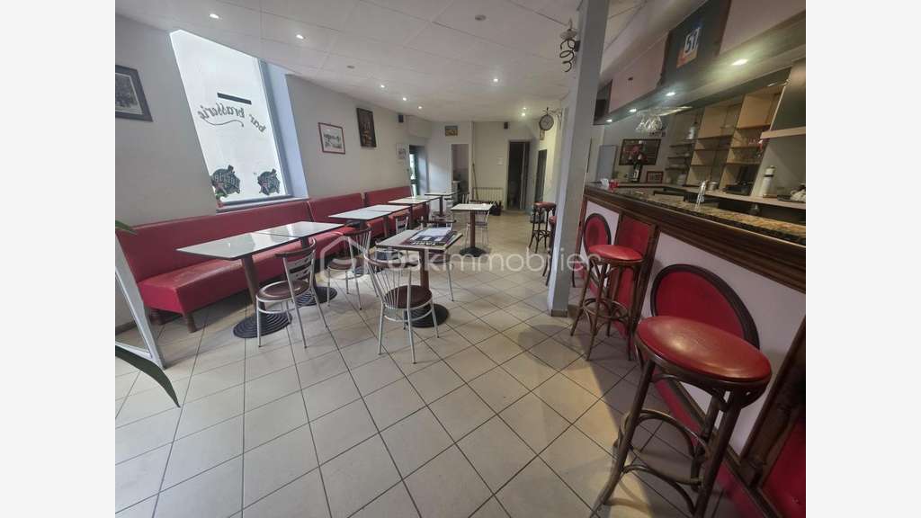 Vente restaurant bar PMU Licence IV à Auxerre