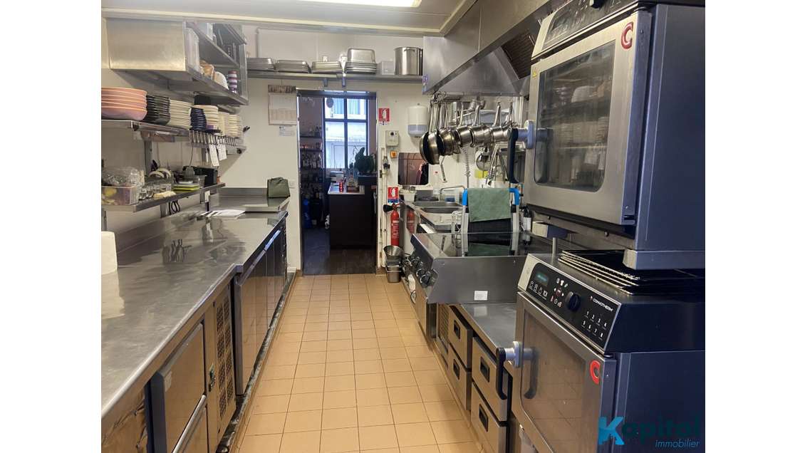 Vente restaurant 35 cvts avec licence IV Paris 16