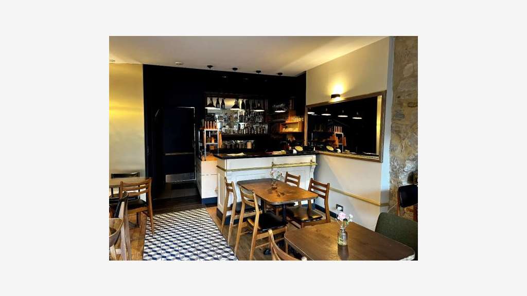 Vente restaurant gastro à Avignon Palais des Papes