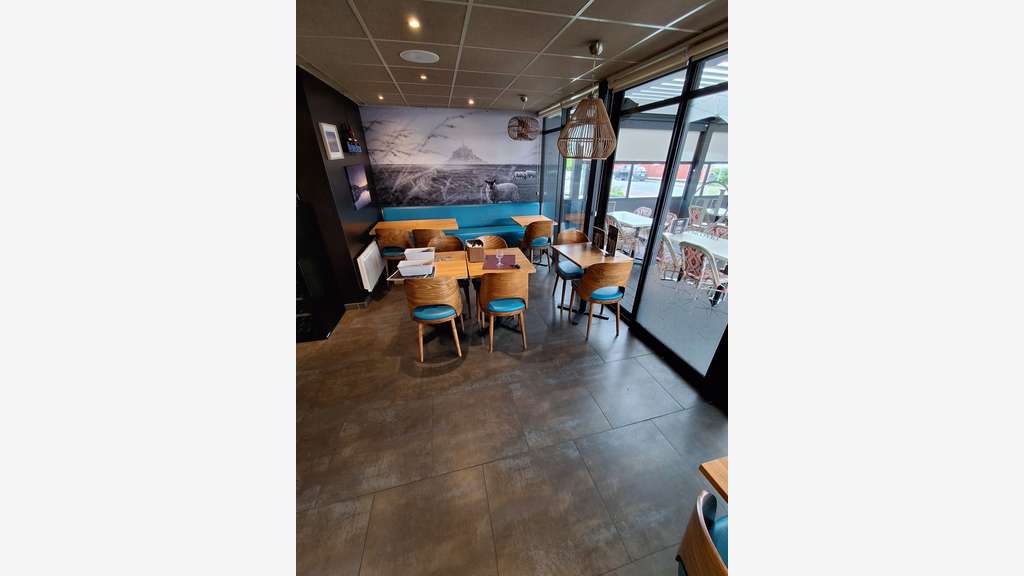 Cession  restaurant avec emplacement exceptionnel