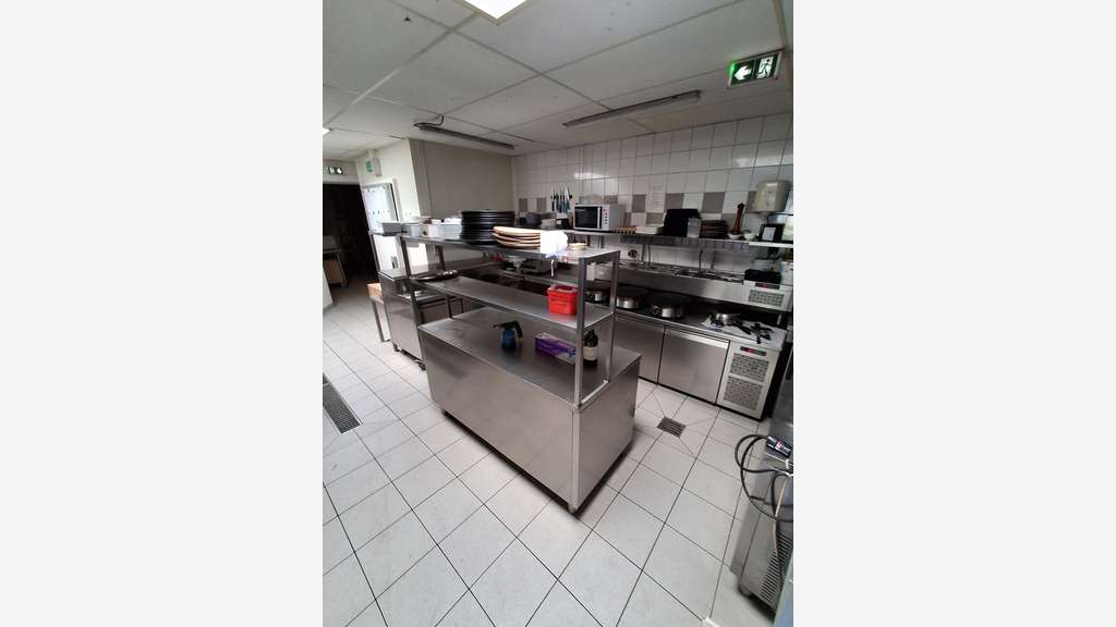 Cession  restaurant avec emplacement exceptionnel
