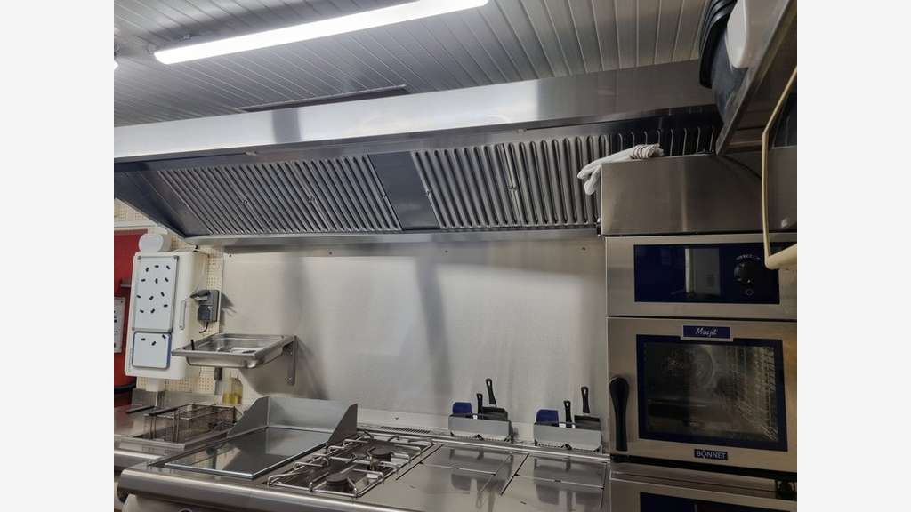 Vente bar restaurant Lic IV à Beauvoir-sur-Mer