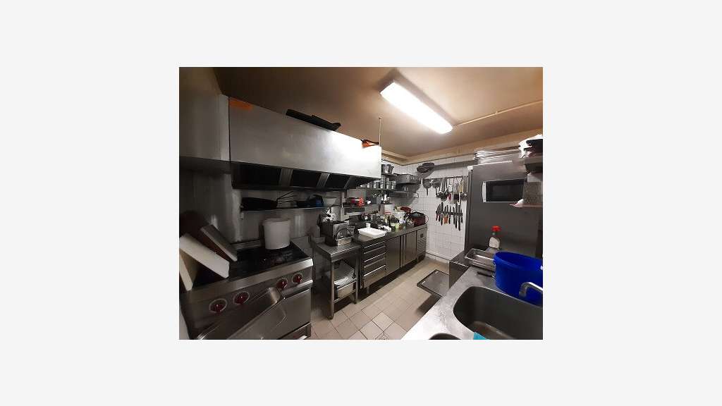 Vente restaurant bel empl. centre-ville de Loches