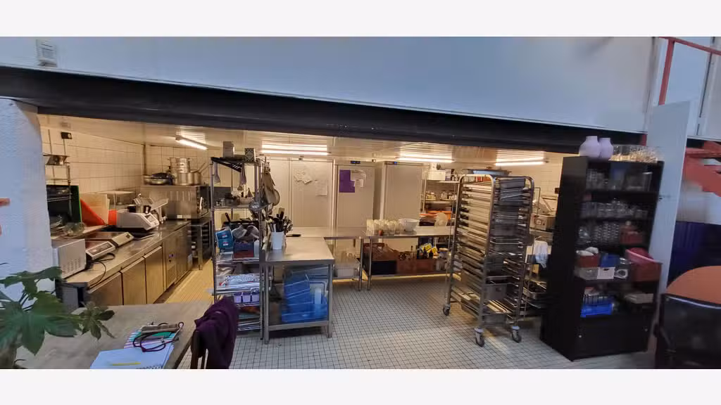 A vendre labo traiteur de 150m² à Bordeaux centre