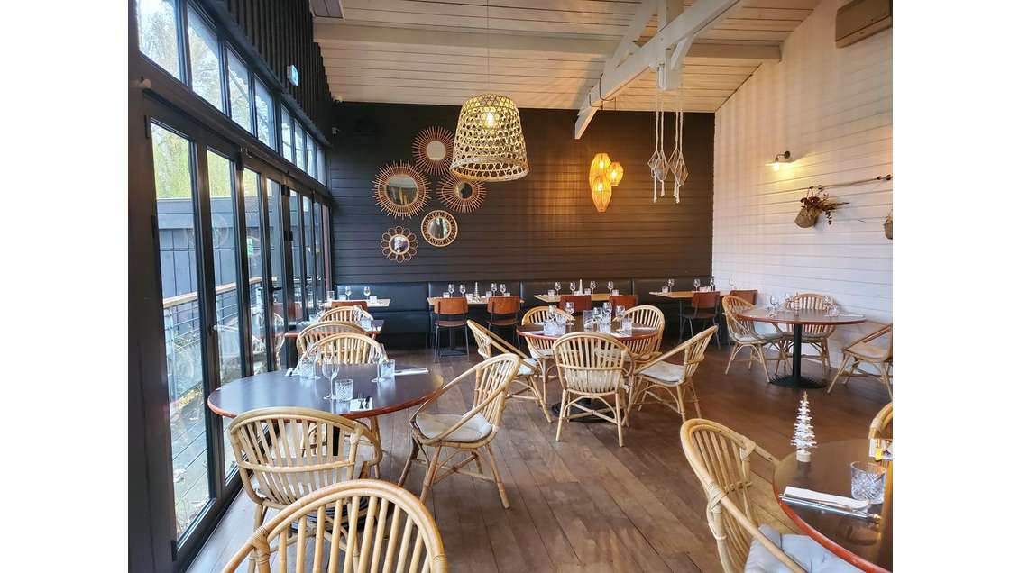 Vente restaurant sur Bordeaux en bord de fleuve