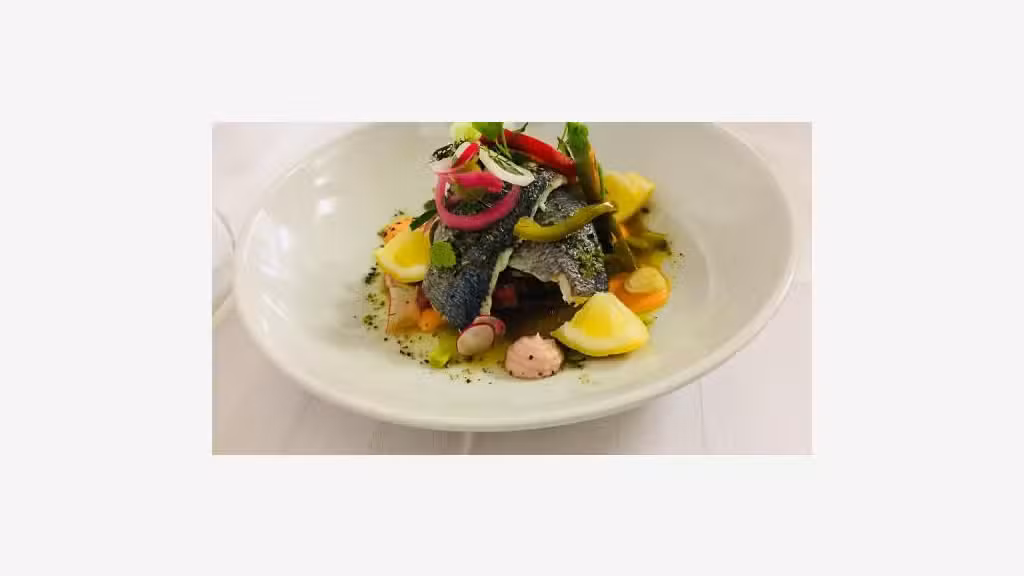 A vendre restaurant 280m² empl strat Pays Salonais